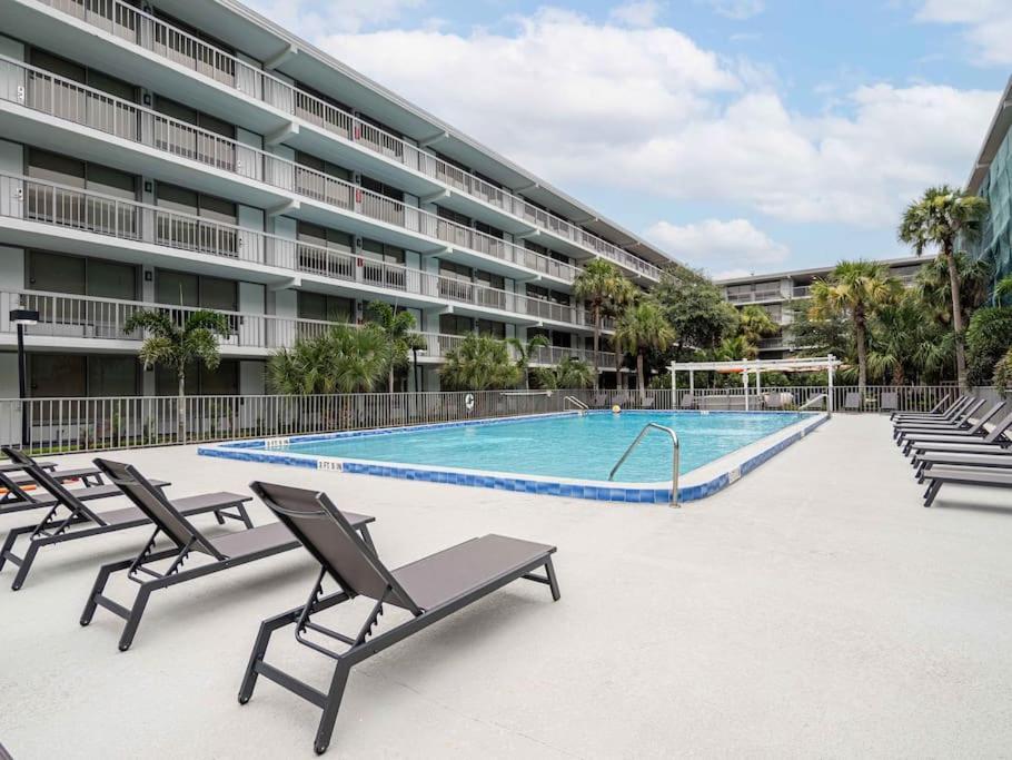 Апартаменты Elegant 1Br Haven In Orlando & 5 Minutes To Disney Vineland Экстерьер фото